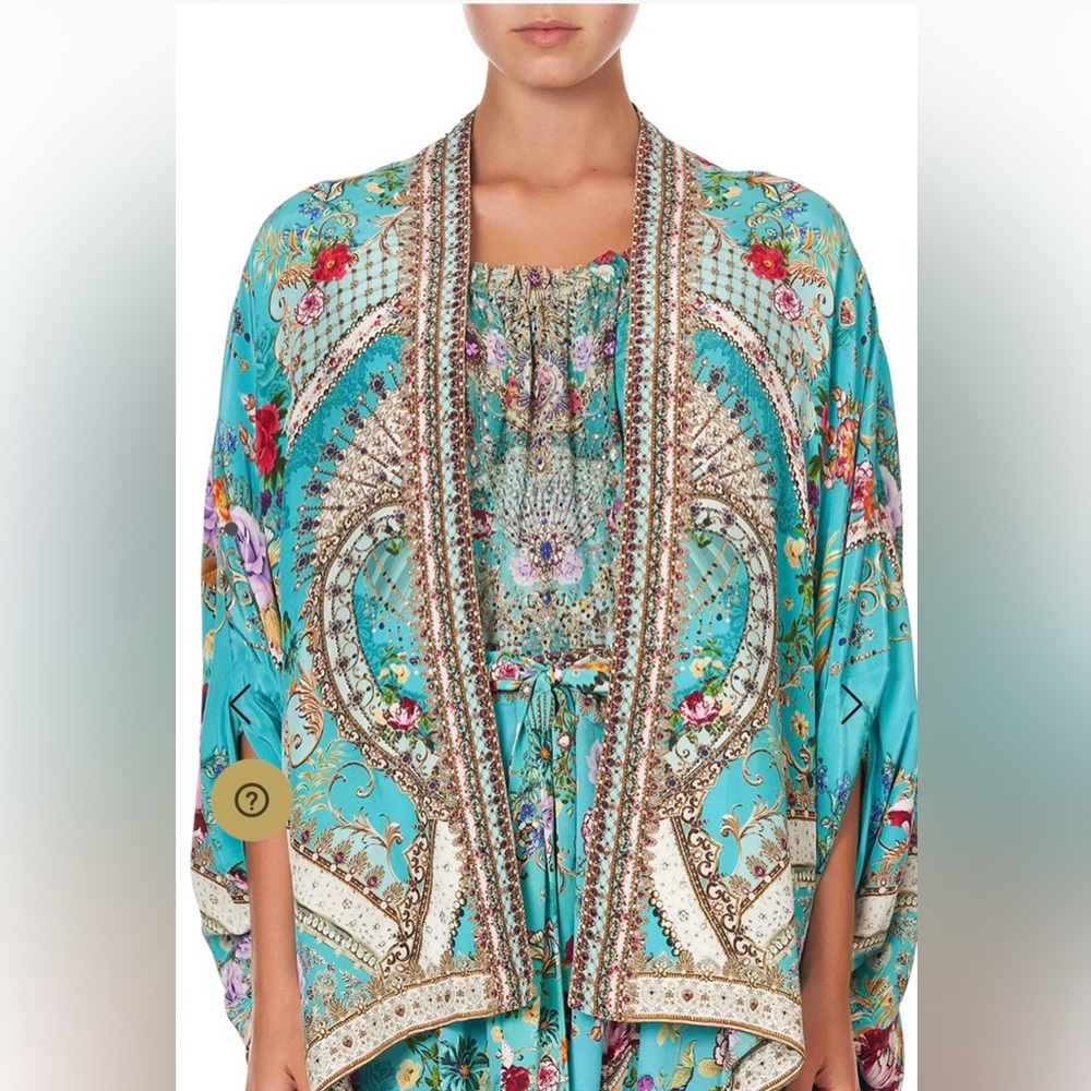 Camilla A Sonnet For Satine Short Cape